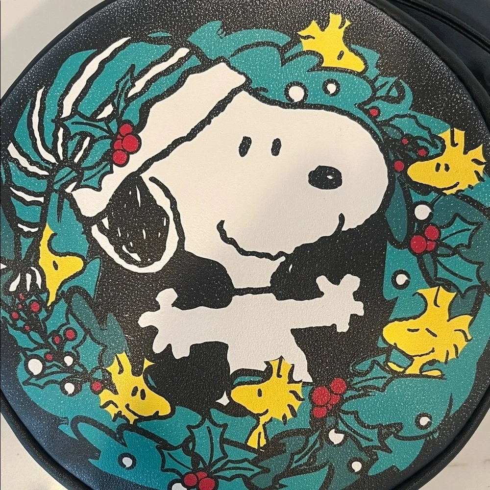 Loungefly Peanuts Snoopy Holiday Wreath Crossbody Bag